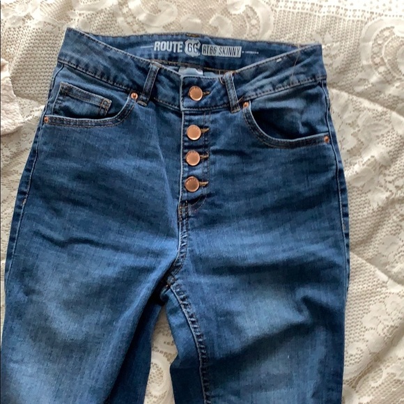 Jeans - Picture 1 of 3